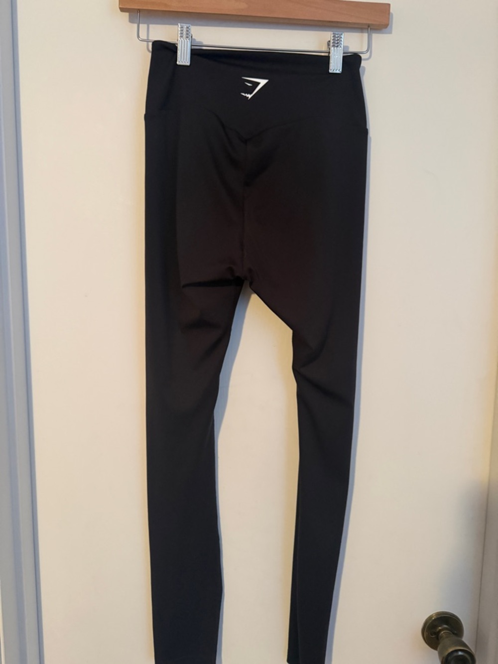 Gymshark High-Waist Black Sculpt Leggings - Picture 5 of 6